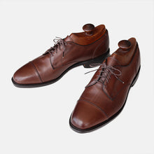 Load image into Gallery viewer, "ALLEN EDMONDS" CORTLAND LEATHER SHOES (SZ 9D / MINT CONDITION)