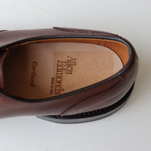 Load image into Gallery viewer, "ALLEN EDMONDS" CORTLAND LEATHER SHOES (SZ 9D / MINT CONDITION)