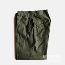 Load image into Gallery viewer, 1960's "U.S.ARMY" OG-107 COTTON SATEEN TROUSER (SZ W32×L29 / DEADSTOCK)