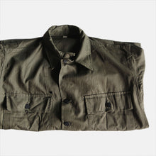 Load image into Gallery viewer, MADE IN USA N.O.S WW2 "U.S.ARMY" M-43 H.B.T JACKET (38R)