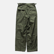 Load image into Gallery viewer, N.O.S 1960's "U.S.ARMY" OG-107 FATIGUE TROUSER (SZ MEDIUM)