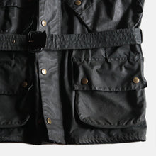 Load image into Gallery viewer, 1990's "BARBOUR" INTERNATIONAL SUIT (SZ 40)
