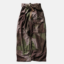 Load image into Gallery viewer, 1940's BRITISH ARMY BRUSHED CAMO TROUSER (GOOD CONDITION)