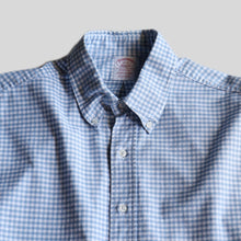 Load image into Gallery viewer, "BROOKS BROTHERS" OXFORD COTTON B.D SHIRT (SZ 17 / GINGHAM CHECK / GOOD CONDITION)