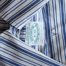 Load image into Gallery viewer, 1960's "BROOKS BROTHERS" B.D SHIRT (SZ 15 / 6 BUTTON / GOOD CONDITION)