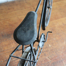 画像をギャラリービューアに読み込む, VINTAGE BICYCLE STORE DISPLAY