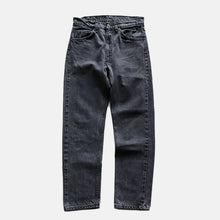 Load image into Gallery viewer, 1990's "LEVI'S" 505 BLACK DENIM PANTS (MADE IN USA) SZ W31 L30
