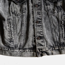Load image into Gallery viewer, 1990's "LEVI'S" 70507 BLACK DENIM JACKET (LOOSE FIT / SZ LARGE)