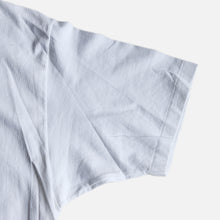 Load image into Gallery viewer, 1990's "HANES" COTTON BEEFY T-SHIRT (SZ XL / THE BLACK DOG)