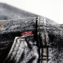 Load image into Gallery viewer, 1980's "LEVI'S" BLACK DENIM JACKET (SZ MEDIUM / EARLY DYE)