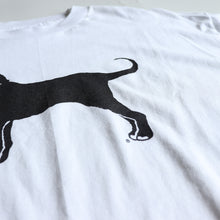 Load image into Gallery viewer, 1990's "HANES" COTTON BEEFY T-SHIRT (SZ XL / THE BLACK DOG)