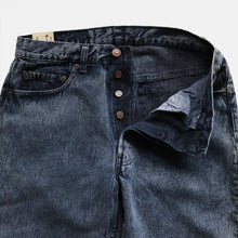 Load image into Gallery viewer, 1990's "LEVI'S" 501 WHITE WASHED DENIM (W33×L30 / DEADSTOCK)