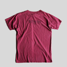 Load image into Gallery viewer, 1990's "THE BLACK DOG" COTTON T-SHIRT (SZ MEDIUM / GOOD CONDITION)