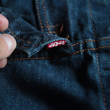 Load image into Gallery viewer, VINTAGE "LEVI'S" 70505 BIG E DENIM JACKET (46 X-LARGE)