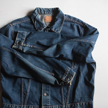 Load image into Gallery viewer, VINTAGE "LEVI'S" 70505 BIG E DENIM JACKET (46 X-LARGE)