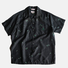 画像をギャラリービューアに読み込む, N.O.S 1950's "MAURICE & SON" CUSTOM TAILORED BLACK SILK SHIRT (LARGE)