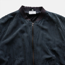 Load image into Gallery viewer, EURO SILK BALSTER SHIRT (SZ LARGE / AROUND 1990's)