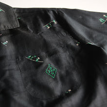 画像をギャラリービューアに読み込む, N.O.S 1950's "MAURICE & SON" CUSTOM TAILORED BLACK SILK SHIRT (LARGE)