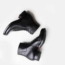 Load image into Gallery viewer, "CLINCH" MILNE BOOTS (TOP NOTCH HORSEHIDE / BLACK)
