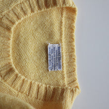 画像をギャラリービューアに読み込む, 1980's "BROOKS BROTHERS" SHETLAND WOOL SWEATER (LARGE)