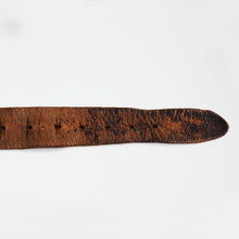Load image into Gallery viewer, VINTAGE GARRISON LEATHER BELT (ROUGH CONDITION)