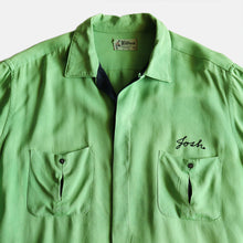 Load image into Gallery viewer, 1950's "HILTON" RAYON BOWLING S/S SHIRT (SZ XL / GOOD COLOR)