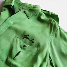 Load image into Gallery viewer, 1950's "HILTON" RAYON BOWLING S/S SHIRT (SZ XL / GOOD COLOR)