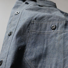 Load image into Gallery viewer, 1930's~ "MODEL SHIRT" HEAVY OZ WORK CHAMBRAY SHIRT (SZ 16 / SPECIAL DETAIL / DEADSTOCK)