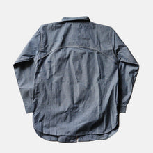 Load image into Gallery viewer, 1930's~ "MODEL SHIRT" HEAVY OZ WORK CHAMBRAY SHIRT (SZ 16 / SPECIAL DETAIL / DEADSTOCK)