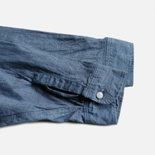 Load image into Gallery viewer, 1950's "BIG MAC" BLUE CHAMBRAY WORK SHIRT (SZ LARGE / VERY GOOD CONDITION)