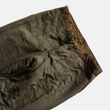 Load image into Gallery viewer, 1960's~ "CZECH" MILITARY LINNER PANTS (MINT CONDITION) SZ MEDIUM