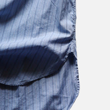 Load image into Gallery viewer, 1940's "CC41" COTTON DRESS SHIRT (SZ MEDIUM / MADE IN ENGLAND)
