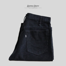 Load image into Gallery viewer, 1990's "LEVI'S" 519-1558 BLACK CORDUROY PANTS (SZ W32×L31 / MINT CONDITION)
