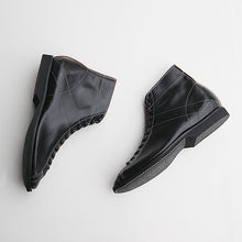 画像をギャラリービューアに読み込む, "CLINCH BOOTS & SHOES" MAST TRAINER HORSEHIDE BLACK WHITE STITCH