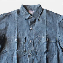 Load image into Gallery viewer, MADE IN USA N.O.S 1950's "BIG MAC" BLUE CHAMBRAY WORK SHIRT (15H)