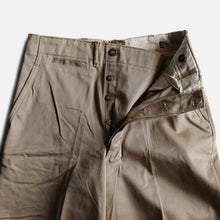 Load image into Gallery viewer, 1940's "U.S.ARMY" M-43 CHINO TROUSER (W30×L31 / DEADSTOCK)