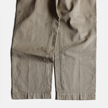 Load image into Gallery viewer, 1950's "U.S.ARMY" MILITARY CHINO TROUSER (SZ W32 L30)