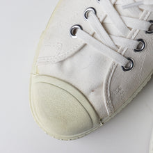 画像をギャラリービューアに読み込む, 1960's "RED AUERBACH" CANVAS SHOES (SZ 11 29cm / DEADSTOCK)