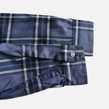 Load image into Gallery viewer, 1960's "W.T.GRANT" RAYON×COTTON BOX SHIRT (SZ 15 HALF / DEADSTOCK)
