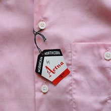 Load image into Gallery viewer, 1960's "AETNA" COTTON BOX SHIRT (SZ MEDIUM / DEADSTOCK)