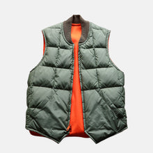 画像をギャラリービューアに読み込む, ~1980's "EDDIE BAUER" REVERSIBLE GOOSE DOWN VEST (SZ38 / MINT CONDITION)