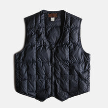 Load image into Gallery viewer, 1980's "EDDIE BAUER" INNER DOWN (MEDIUM-LARGE)