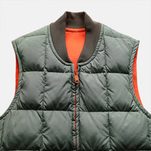 画像をギャラリービューアに読み込む, ~1980's "EDDIE BAUER" REVERSIBLE GOOSE DOWN VEST (SZ38 / MINT CONDITION)