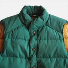 Load image into Gallery viewer, 1980's "EDDIE BAUER" GOOSE DOWN VEST (LARGE)