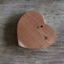 Load image into Gallery viewer, VINTAGE "EDDIE BAUER" WOOD ADBERTISING (HEART)