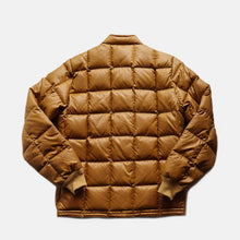 Load image into Gallery viewer, 1970's~ "EDDIE BAUER" GOOSE DOWN JACNET (SZ SMALL / MINT CONDITION)