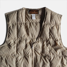 Load image into Gallery viewer, 1980's "EDDIE BAUER" INNER DOWN (LARGE)