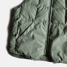 画像をギャラリービューアに読み込む, ~1990's "EDDIE BAUER" CANADIAN LIGHT DOWN VEST (SZ40 / MINT CONDITION)