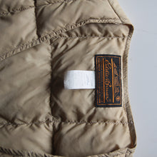 Load image into Gallery viewer, 1980's "EDDIE BAUER" INNER DOWN (LARGE)