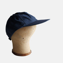 Load image into Gallery viewer, 1990's "EDDIE BAUER" GORE-TEX OUTDOOR CAP (SZ L-XL / NEAR DEADSTOCK) NAVY